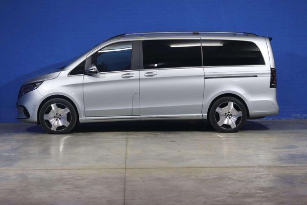 2025-Mercedes-Benz-V-Class-V300d-Exclusive image:2