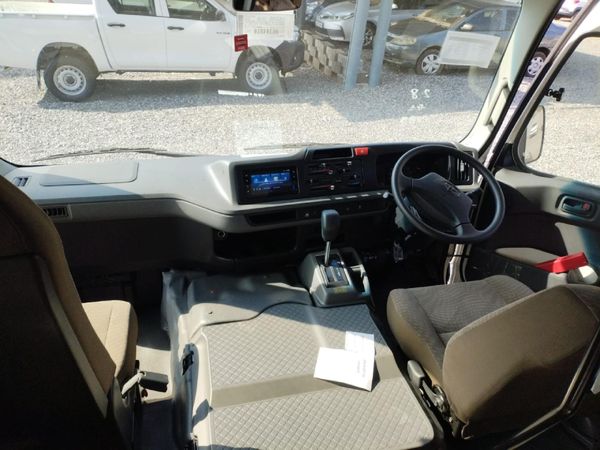2026-Toyota-Coaster-28D-GL-Auto-23-Seater image:13