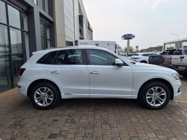 2019-Audi-Q5-20-TDI-quattro-Auto image:1