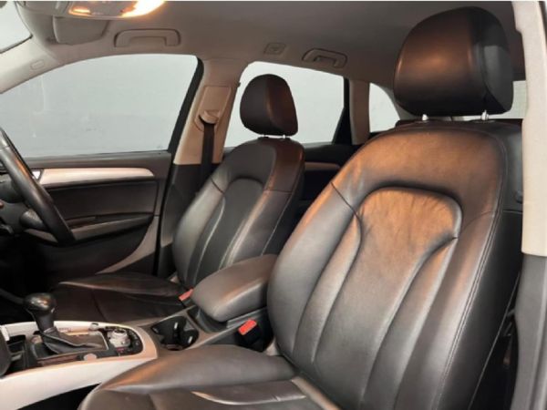 2019-Audi-Q5-20-TDI-quattro-Auto image:5