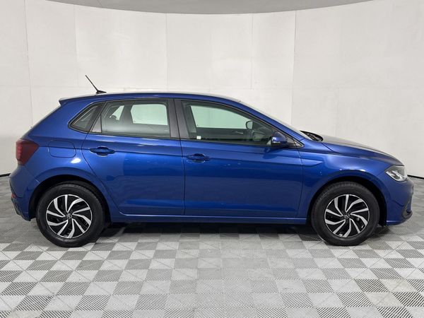 2025-Volkswagen-Polo-10-TSI image:14
