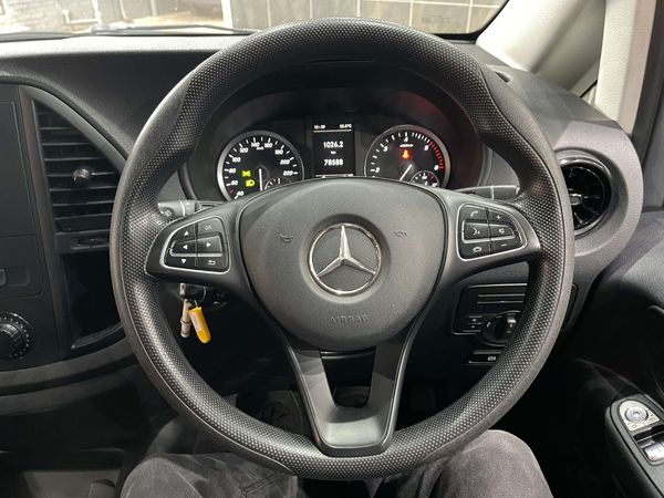 2023-Mercedes-Benz-Vito-116-20-CDI-Tourer-Pro-Auto image:8