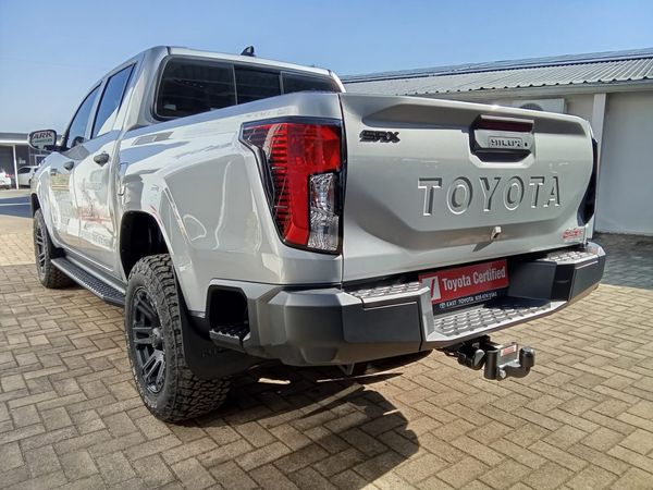 2026-Toyota-Hilux-28-GD-6-RB-SRX-Auto-Double-Cab image:9