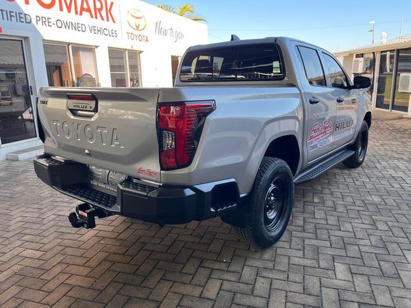 2026-Toyota-Hilux-28-GD-6-RB-SRX-Auto-Double-Cab image:1