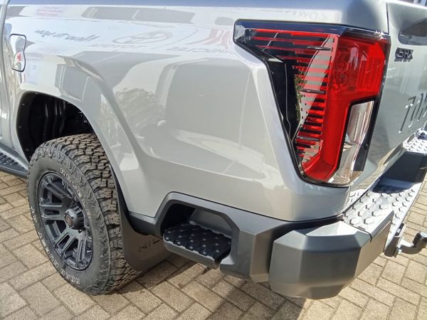 2026-Toyota-Hilux-28-GD-6-RB-SRX-Auto-Double-Cab image:19