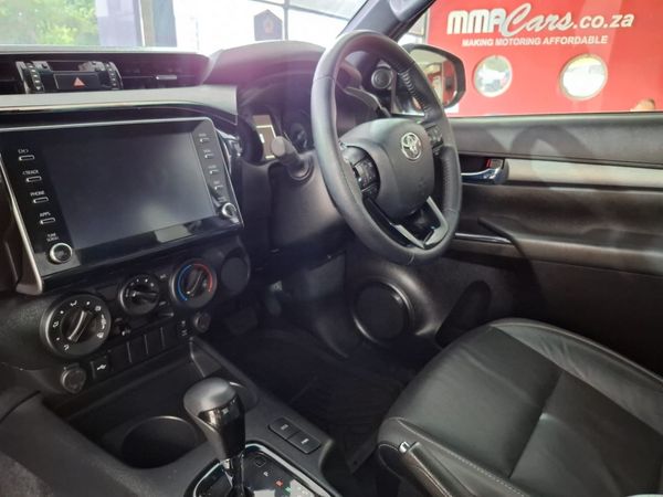 2024-Toyota-Hilux-28-GD-6-Raised-Body-Legend-Auto-Extended-Cab image:20
