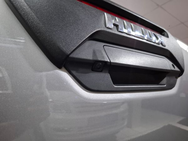 2024-Toyota-Hilux-28-GD-6-Raised-Body-Legend-Auto-Extended-Cab image:26