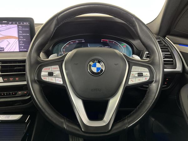 2022-BMW-X3-xDrive20d image:13