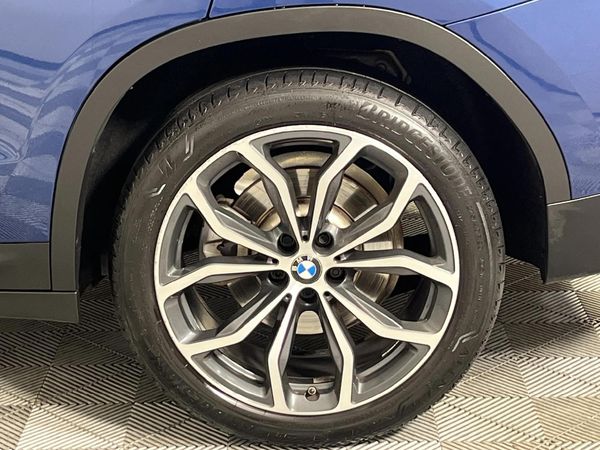2022-BMW-X3-xDrive20d image:6