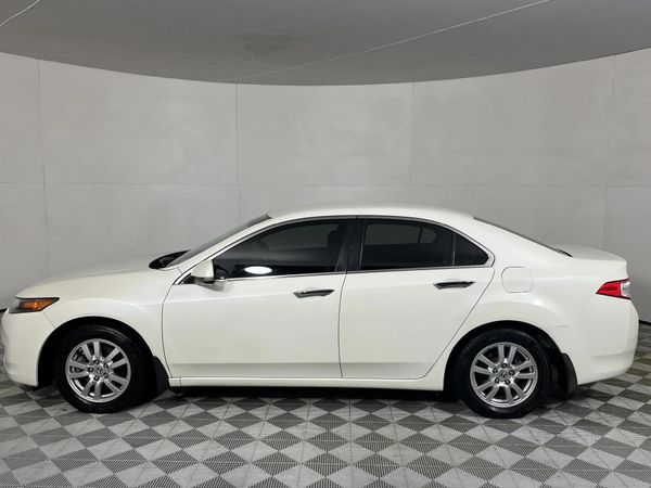 2009-Honda-Accord-20-Executive image:16