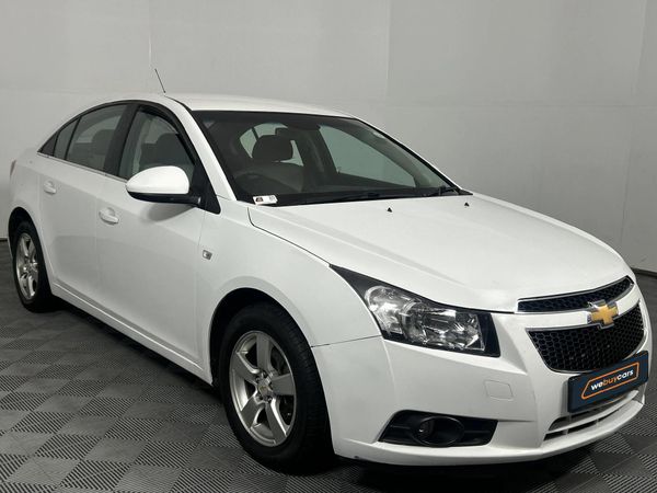 2011-Chevrolet-Cruze-16-LS image:16