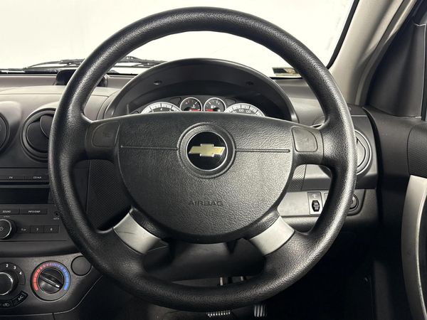 2014-Chevrolet-Aveo-16-LS-Auto image:12