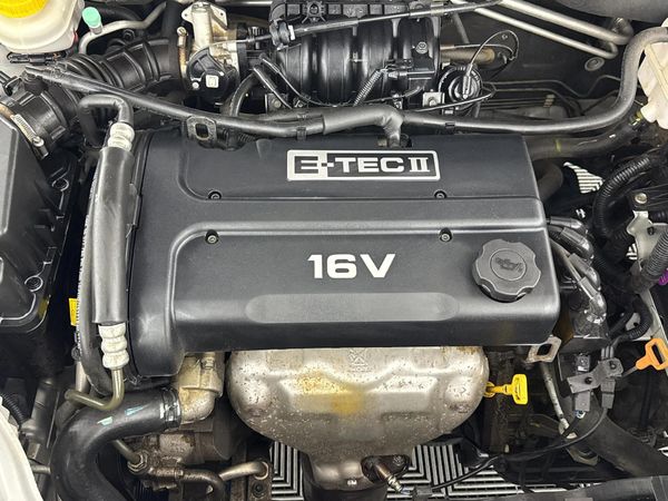 2014-Chevrolet-Aveo-16-LS-Auto image:13