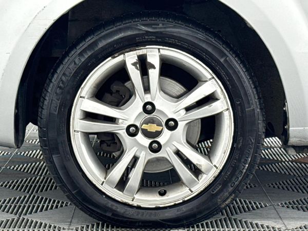 2014-Chevrolet-Aveo-16-LS-Auto image:4