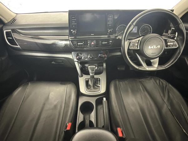 2021-Kia-Seltos-16-EX-Auto image:1