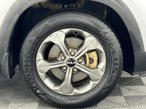 2021-Kia-Seltos-16-EX-Auto image:5