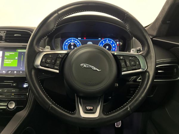 2019-Jaguar-F-Pace-50-V8-SVR image:13