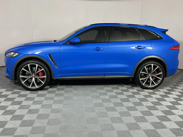 2019-Jaguar-F-Pace-50-V8-SVR image:21