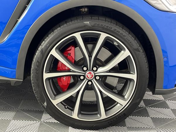 2019-Jaguar-F-Pace-50-V8-SVR image:5