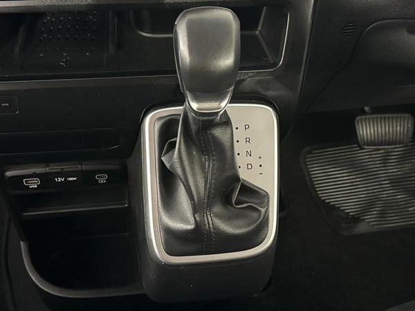 2024-Hyundai-Staria-22d-Executive-Auto image:10