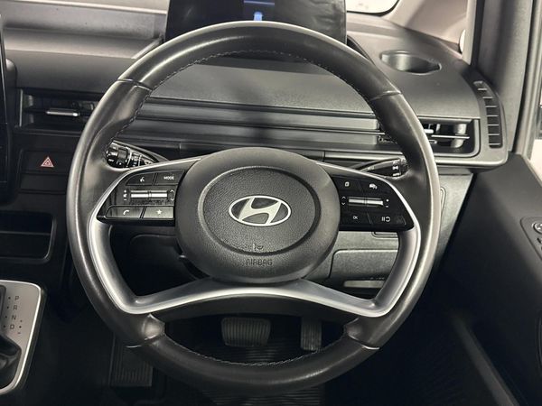2024-Hyundai-Staria-22d-Executive-Auto image:12