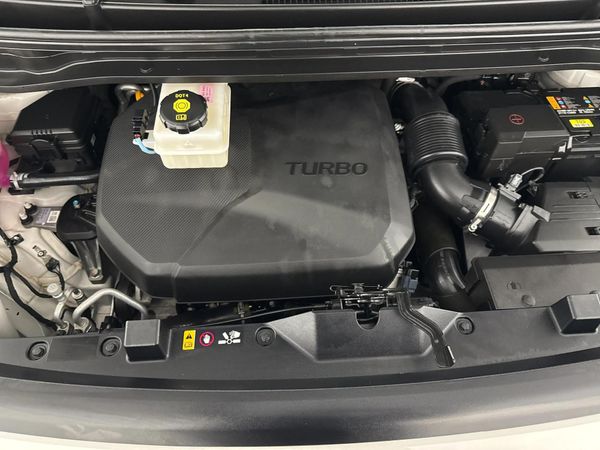 2024-Hyundai-Staria-22d-Executive-Auto image:13