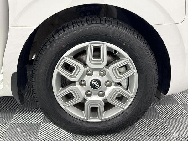 2024-Hyundai-Staria-22d-Executive-Auto image:5