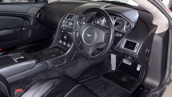 2008-Aston-Martin-Vantage-Coupe-Auto image:11