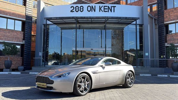 2008-Aston-Martin-Vantage-Coupe-Auto image:1