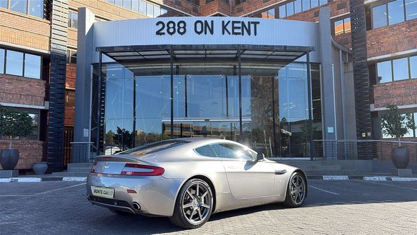 2008-Aston-Martin-Vantage-Coupe-Auto image:8