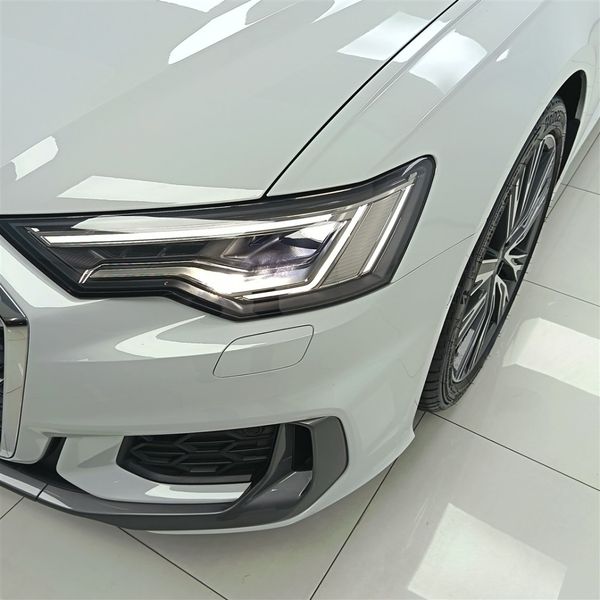 2026-Audi-A6-S-Line-quattro-Auto-40-TDI-140kW image:1