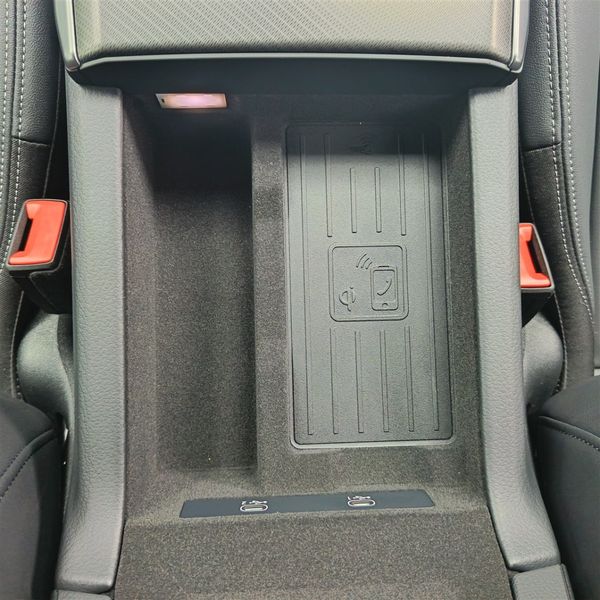2026-Audi-A6-S-Line-quattro-Auto-40-TDI-140kW image:21