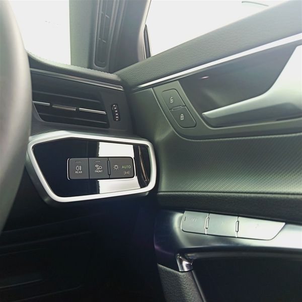 2026-Audi-A6-S-Line-quattro-Auto-40-TDI-140kW image:33