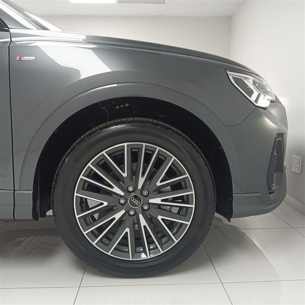 2026-Audi-Q3-Sportback-Black-Edition-35-TFSI image:14