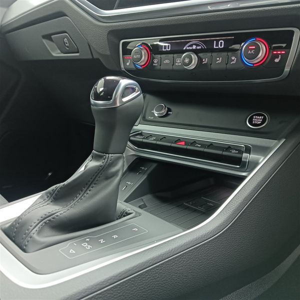 2026-Audi-Q3-Sportback-Black-Edition-35-TFSI image:22