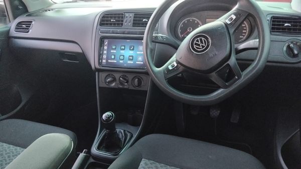 2024-Volkswagen-Polo-Vivo-14-Comfortline-5-dr-Manual image:3