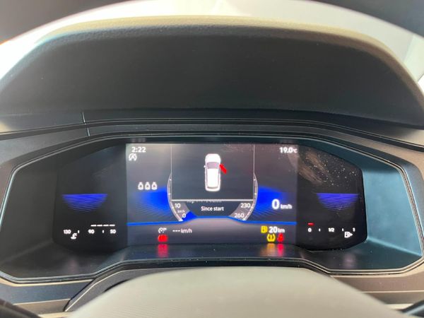 2022-Volkswagen-Polo-10-TSI image:8