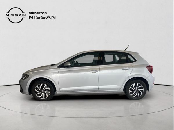 2025-Volkswagen-Polo-10-TSI-Life-Auto-DSG image:5