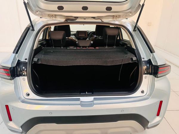 2025-Toyota-Starlet-Cross-15XS-Auto image:6