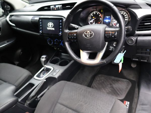 2023-Toyota-Hilux-28-GD-6-Raised-Body-Raider-Auto-Single-Cab image:10