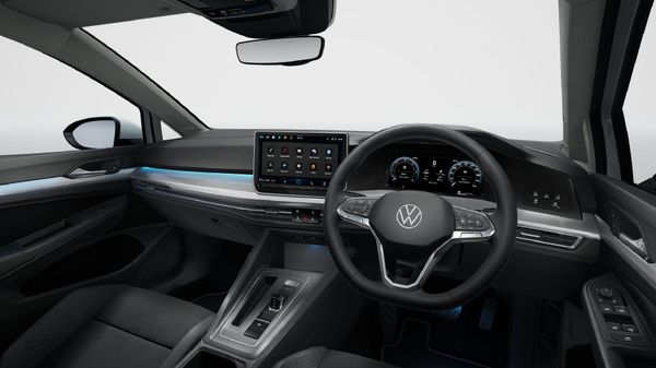2026-Volkswagen-Golf-14-TSI-Life-Auto-110kw image:11