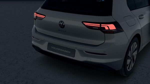 2026-Volkswagen-Golf-14-TSI-Life-Auto-110kw image:5