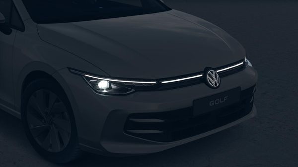 2026-Volkswagen-Golf-14-TSI-Life-Auto-110kw image:6