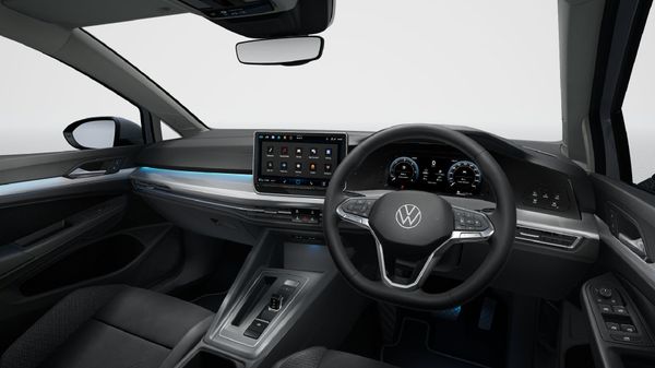 2026-Volkswagen-Golf-14-TSI-Life-Auto-110kw image:11
