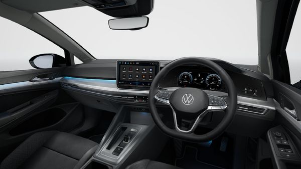 2026-Volkswagen-Golf-14-TSI-Life-Auto-110kw image:11