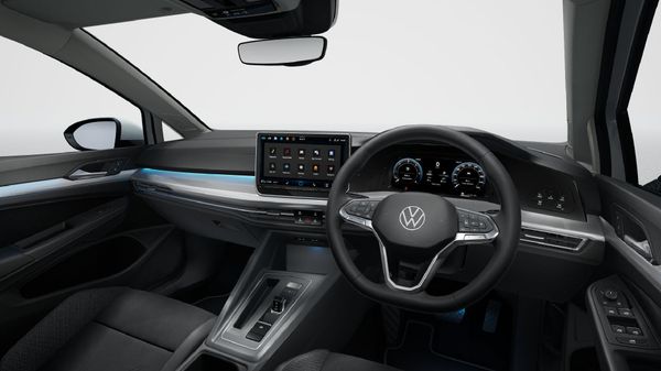 2026-Volkswagen-Golf-14-TSI-Life-Auto-110kw image:11