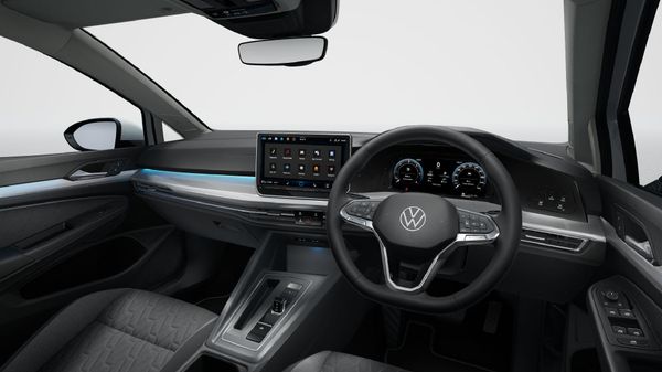 2026-Volkswagen-Golf-14-TSI-Life-Auto-110kw image:11