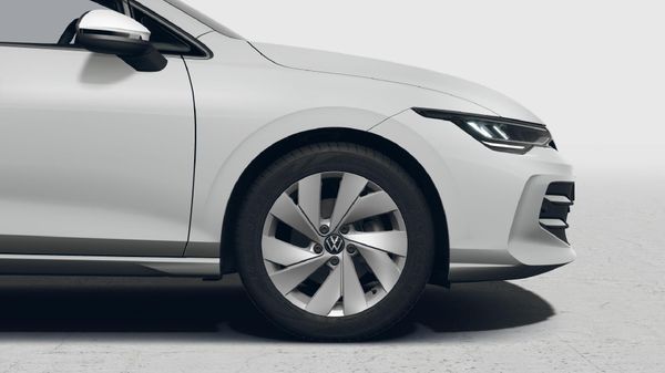 2026-Volkswagen-Golf-14-TSI-Life-Auto-110kw image:7
