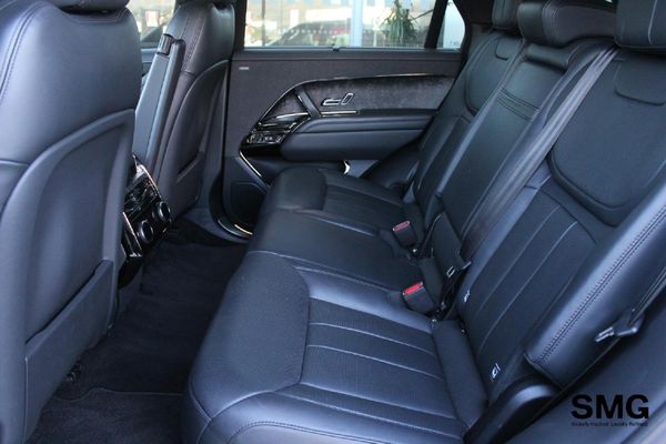 2024-Land-Rover-Range-Rover-Sport-30D-Dynamic-HSE-D350 image:9