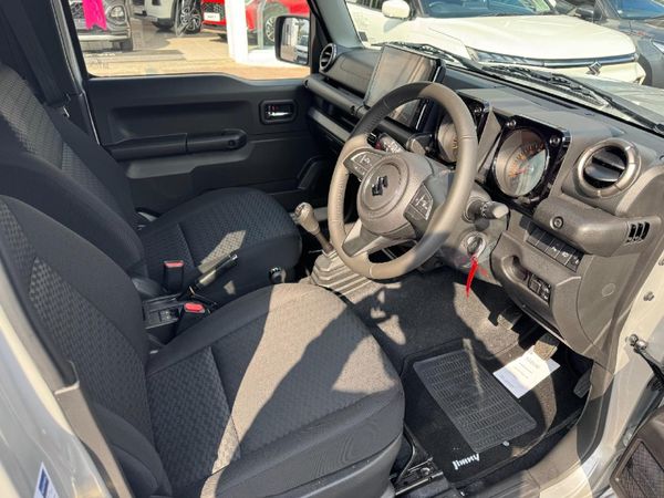 2026-Suzuki-Jimny-15-GLX-AllGrip-5-Door image:8